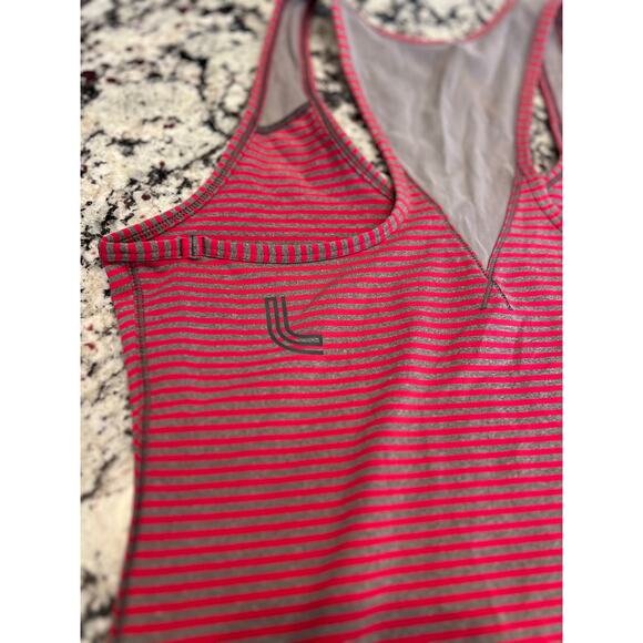 Lole women’s top size M - Picture 11 of 12